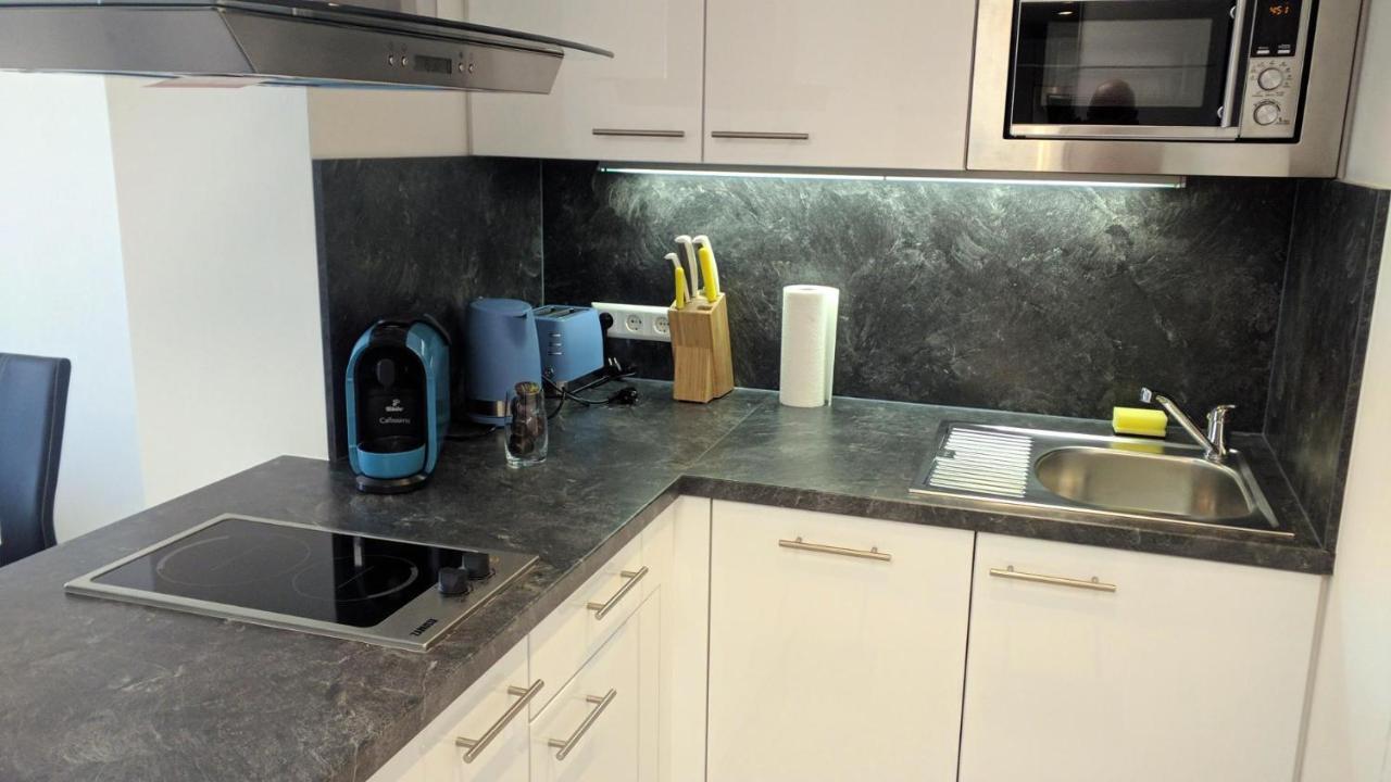 101 Athen, Studio Apartment, 38M2 1-4 Pers Klagenfurt am Woerthersee Exterior foto