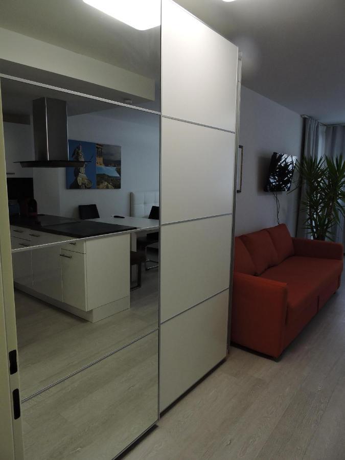 101 Athen, Studio Apartment, 38M2 1-4 Pers Klagenfurt am Woerthersee Exterior foto