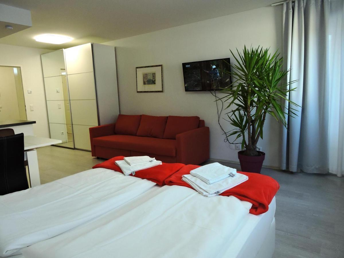 101 Athen, Studio Apartment, 38M2 1-4 Pers Klagenfurt am Woerthersee Exterior foto