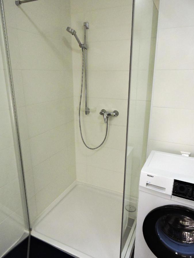 101 Athen, Studio Apartment, 38M2 1-4 Pers Klagenfurt am Woerthersee Exterior foto